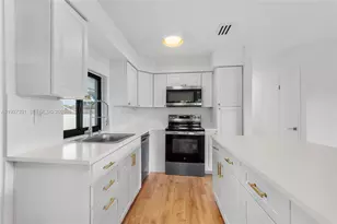 9915 SW 212th St, Cutler Bay, FL 33189 - Photo 10