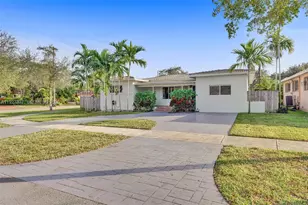 1102 Meadow Lark Ave, Miami Springs, FL 33166 - Photo 56