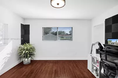 1102 Meadowlark Ave, Miami Springs, FL 33166 - Photo 34
