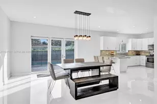 1102 Meadow Lark Ave, Miami Springs, FL 33166 - Photo 14