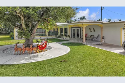 17300 SW 292nd St, Homestead, FL 33030 - Photo 2
