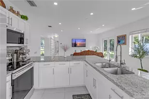 17300 SW 292nd St, Homestead, FL 33030 - Photo 12