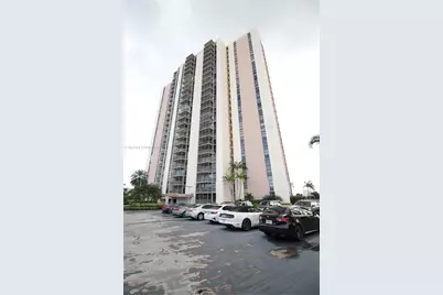 20379 W Country Club Dr #2237, Aventura, FL 33180 - Photo 1