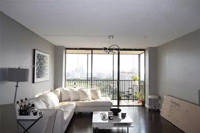 20379 W Country Club Dr #2237, Aventura, FL 33180 - Photo 2