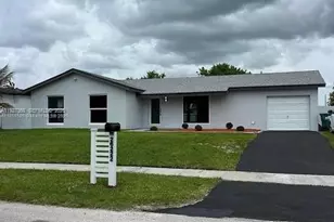 26222 SW 124th Pl, Homestead, FL 33032 - Photo 1