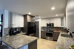 10973 NW 53rd Ln, Doral, FL 33178 - Photo 18