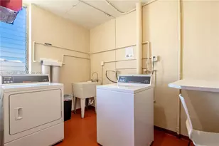 2929 Point E, Aventura, FL 33160 - Photo 28