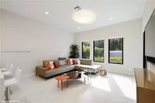 5883 W Brookfield Cir W, Hollywood, FL 33312 - Photo 10