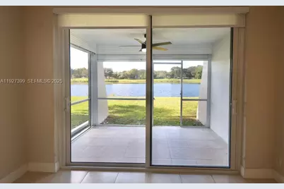 9450 Poinciana Pl #106, Davie, FL 33324 - Photo 8