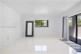 8810 SW 132nd Pl, Miami, FL 33186 - Photo 6