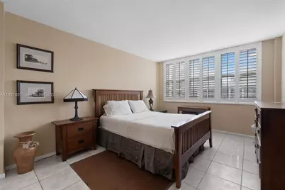 1776 James Ave #5B, Miami Beach, FL 33139 - Photo 6