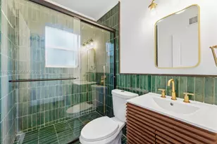 559 NE 68th St, Miami, FL 33138 - Photo 18