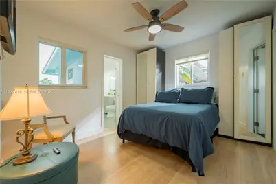 269 SE 8th Ave, Deerfield Beach, FL 33441 - Photo 20