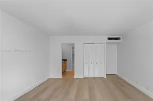 9511 Collins Ave, Surfside, FL 33154 - Photo 18