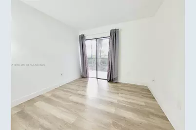18815 NW 62nd Ave #111-10, Hialeah, FL 33015 - Photo 8