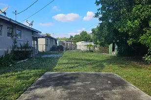 701 N 70th Ave, Hollywood, FL 33024 - Photo 16