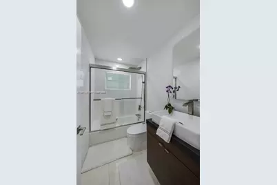 202 Mahogany Dr, Key Largo, FL 33037 - Photo 20