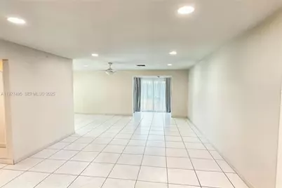 13097 Via Minerva, Delray Beach, FL 33484 - Photo 2