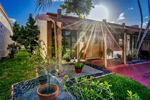 2669 S Parkview Dr, Hallandale Beach, FL 33009 - Photo 12