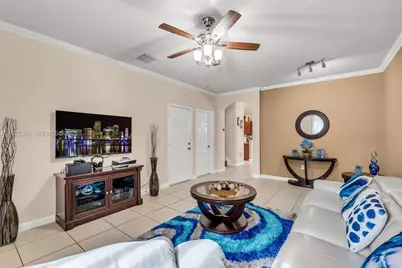 7161 SW 163rd Pl, Miami, FL 33193 - Photo 4