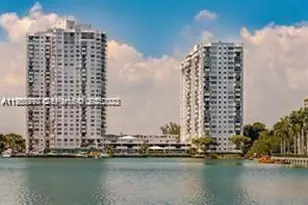 2750 NE 183rd St, Aventura, FL 33160 - Photo 12