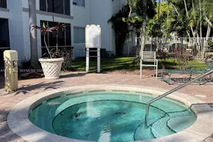 5686 Rock Island Rd, Tamarac, FL 33319 - Photo 32
