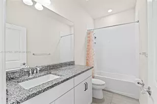 1190 Eucalyptus Dr, Hollywood, FL 33021 - Photo 30