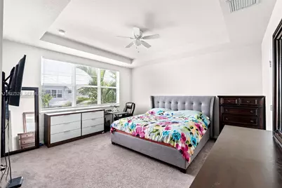 1190 Eucalyptus Dr #5, Hollywood, FL 33021 - Photo 22