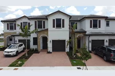 11125 W 33rd Ct, Hialeah, FL 33018 - Photo 1