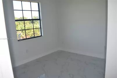 25th W 25th, Lehigh Acres, FL 33971 - Photo 20