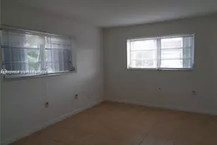 15205 NE 6th Ave, Miami, FL 33162 - Photo 6