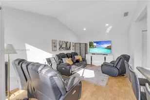 15529 SW 99th Terrace, Miami, FL 33196 - Photo 20