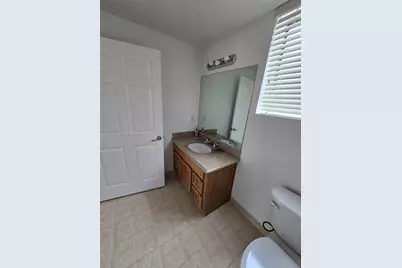 4242 NW 2nd St #1614, Miami, FL 33126 - Photo 14