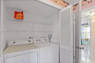 190 SE 5th Ave, Dania Beach, FL 33004 - Photo 18