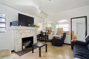 2516 Cleveland St, Hollywood, FL 33020 - Photo 2