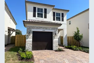2281 NW 131st Cir, Miami, FL 33167 - Photo 4