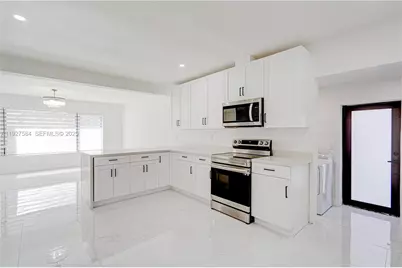[Address not provided], North Miami, FL 33161 - Photo 10