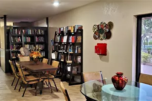 8841 NW Sunrise Lakes Blvd, Sunrise, FL 33322 - Photo 52