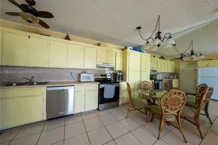 221 SE 9th Ave, Pompano Beach, FL 33060 - Photo 6