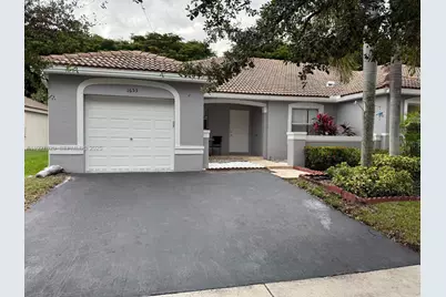 1653 Zenith Way, Weston, FL 33327 - Photo 2