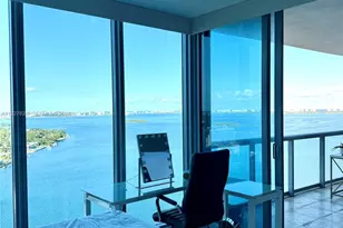 601 NE 36th St, Miami, FL 33137 - Photo 2