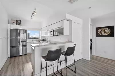 601 NE 36th St #2707, Miami, FL 33137 - Photo 12