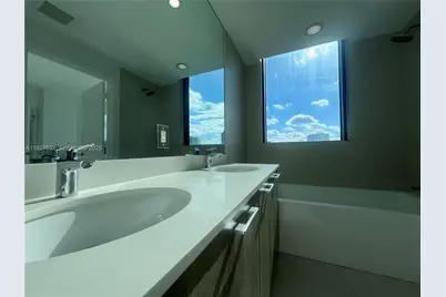 501 NE 31st St #1009, Miami, FL 33137 - Photo 12
