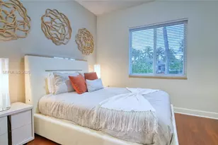 10921 Hawks Vista St, Plantation, FL 33324 - Photo 34