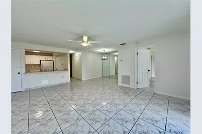 15430 SW 82nd Ln #631, Miami, FL 33193 - Photo 2