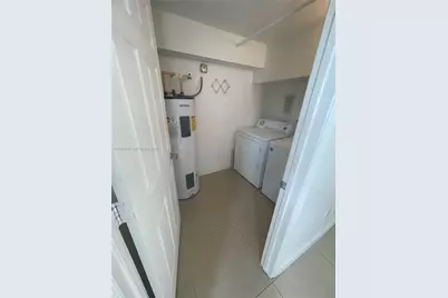 1658 Hayes St, Hollywood, FL 33020 - Photo 28