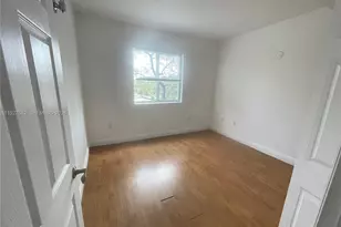 1658 Hayes St, Hollywood, FL 33020 - Photo 12