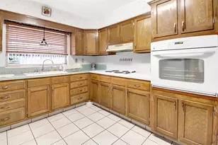 1101 SW 102nd Ct, Miami, FL 33174 - Photo 18