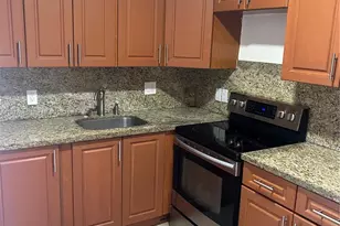 1501 Lauderdale Villa Dr, Fort Lauderdale, FL 33311 - Photo 1