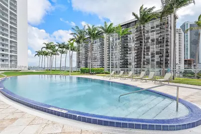 601 NE 36th St #3101, Miami, FL 33137 - Photo 20